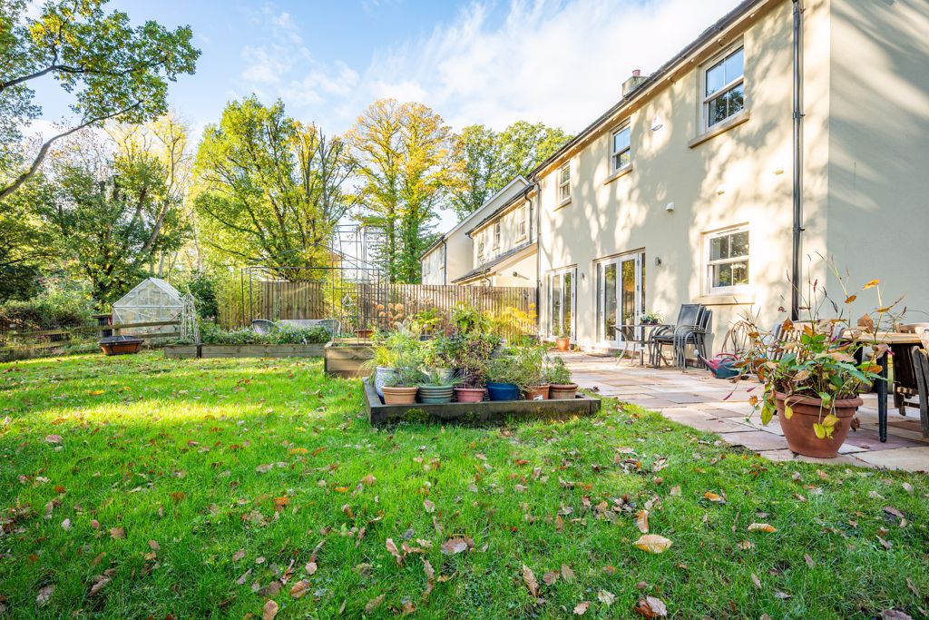 Rear Elevation and Garden- click for photo gallery